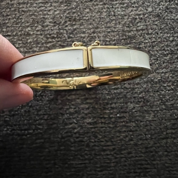 Beautiful Banana Republic white and gold clamper bracelet with security chain. - Picture 6 of 8